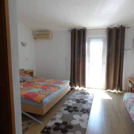 Judith Apartment Tisno Extérieur photo